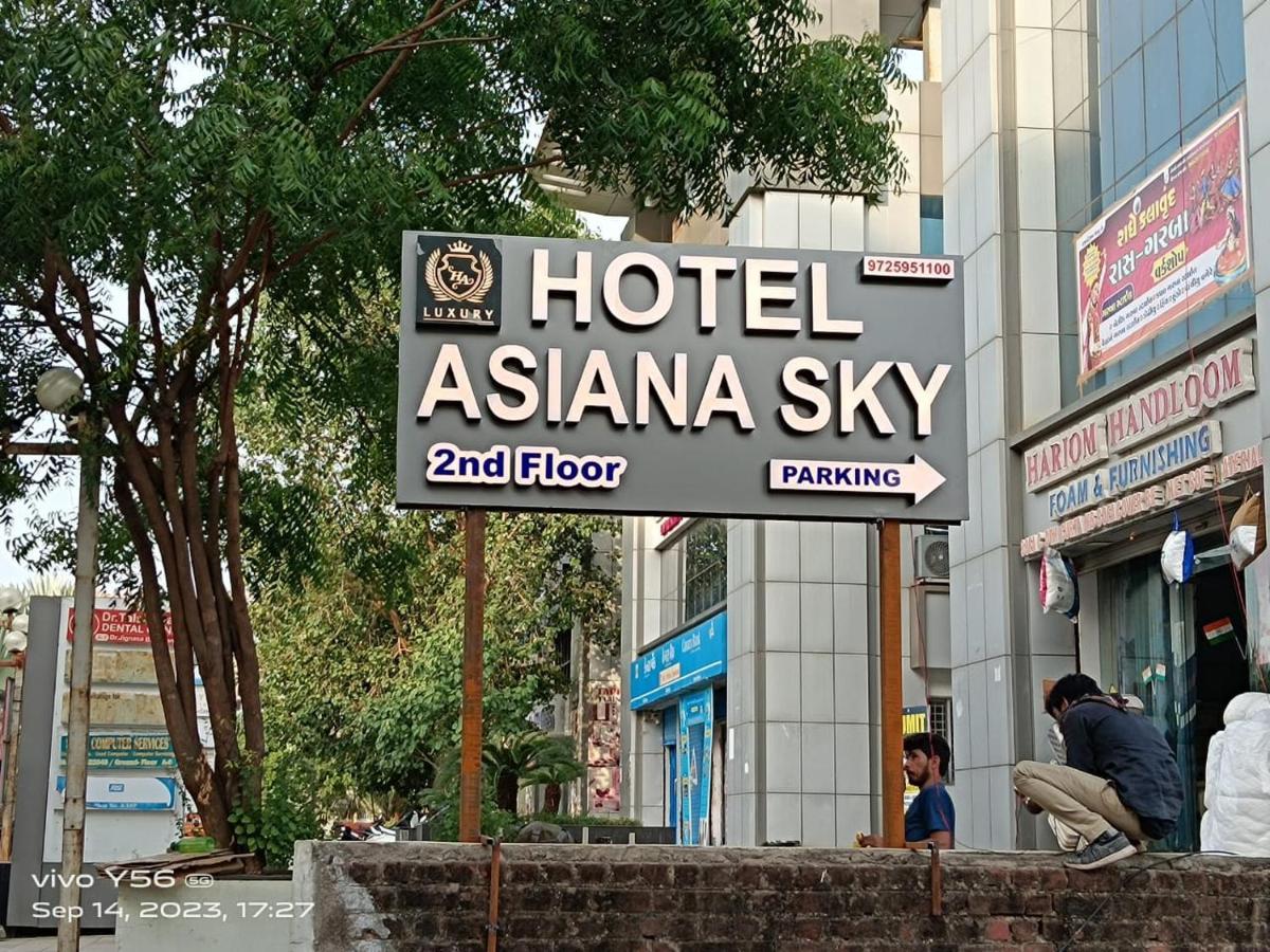 Hotel Asiana Sky Motera Ahmedabad Eksteriør bilde